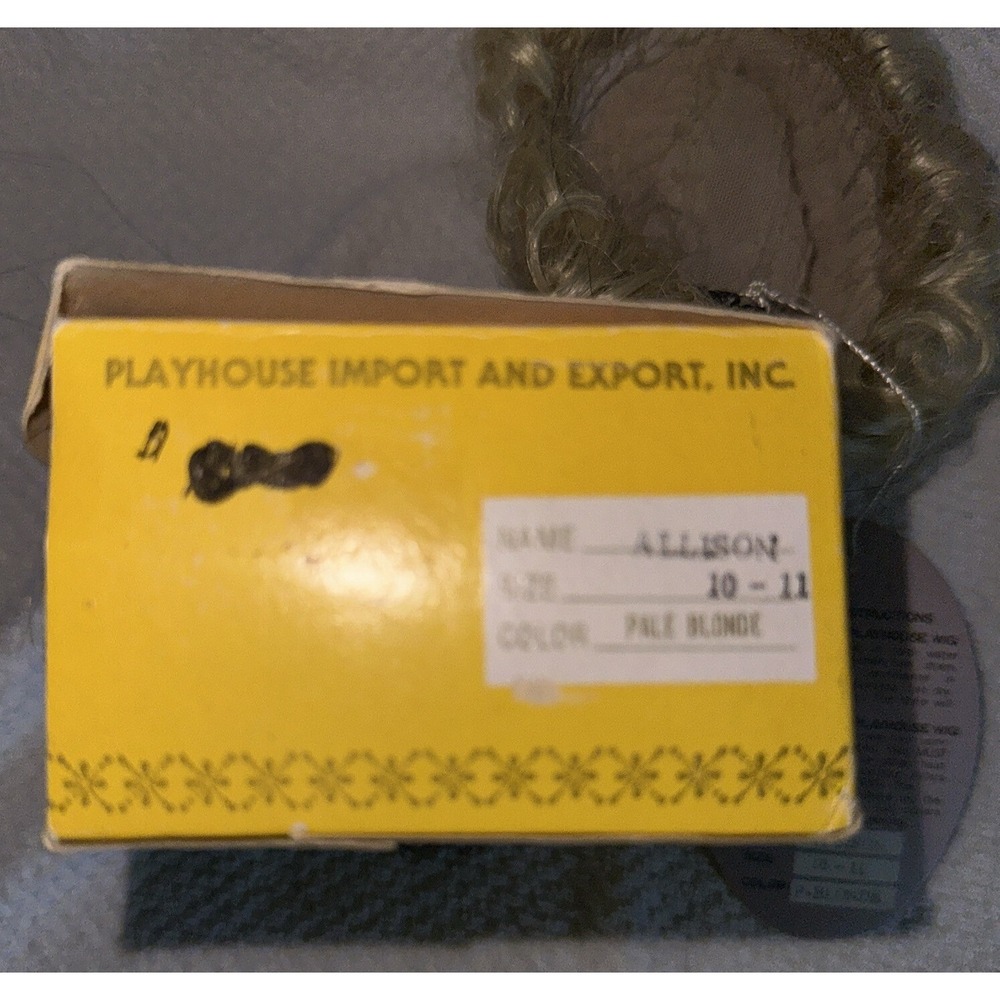 ALLISON Doll Wig By Playhouse Size 10"-11" In Color Pale Blonde NOS - Picture 8 of 8